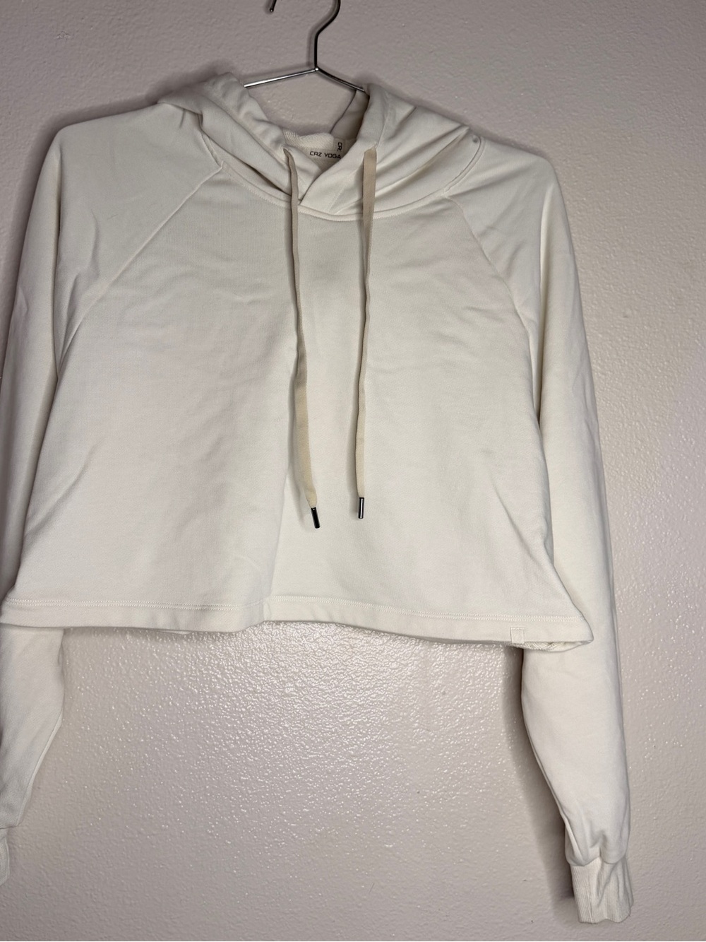 CRZ YOGA Cream Cropped Hoodie